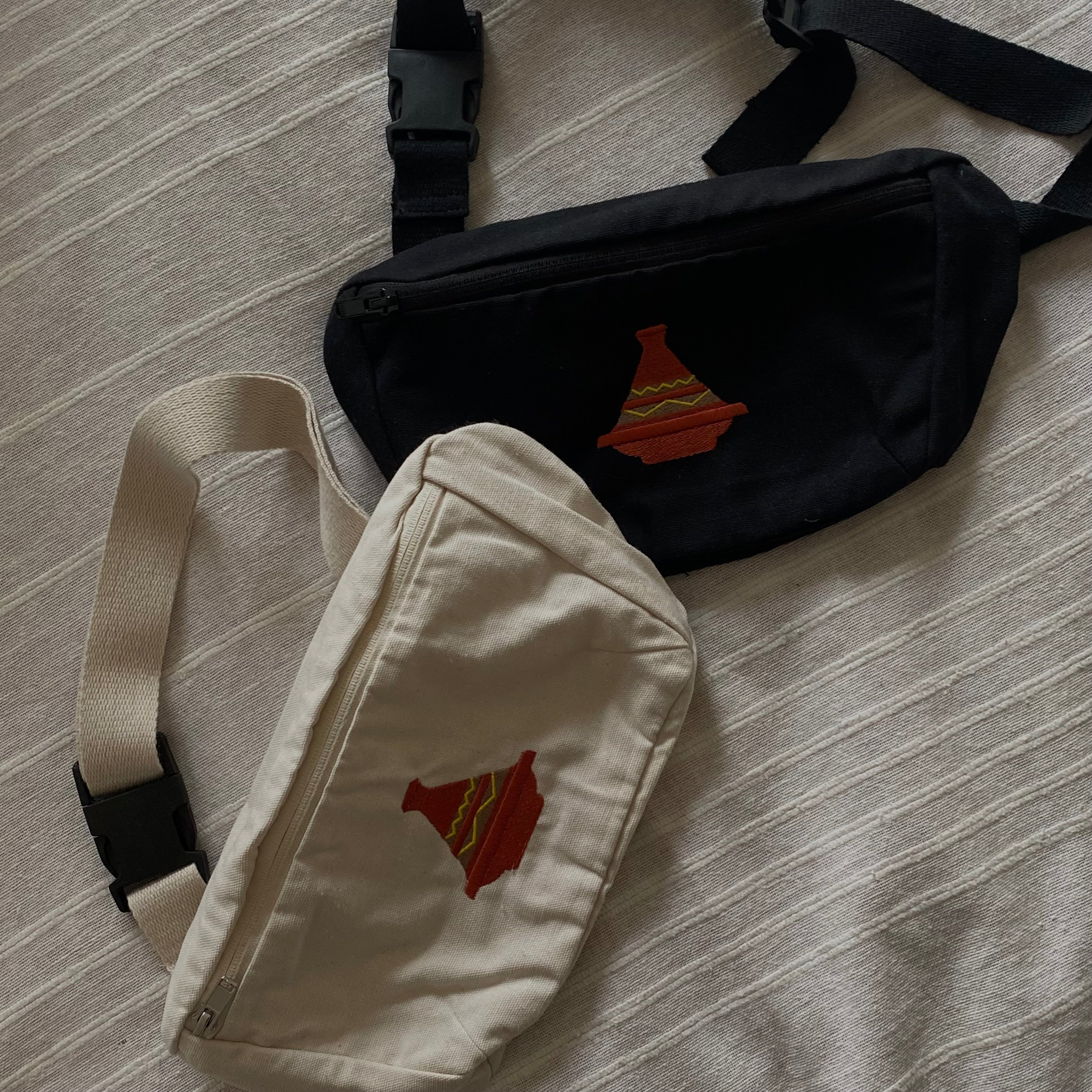 Sacoche en matière recyclée - Tajine brodé