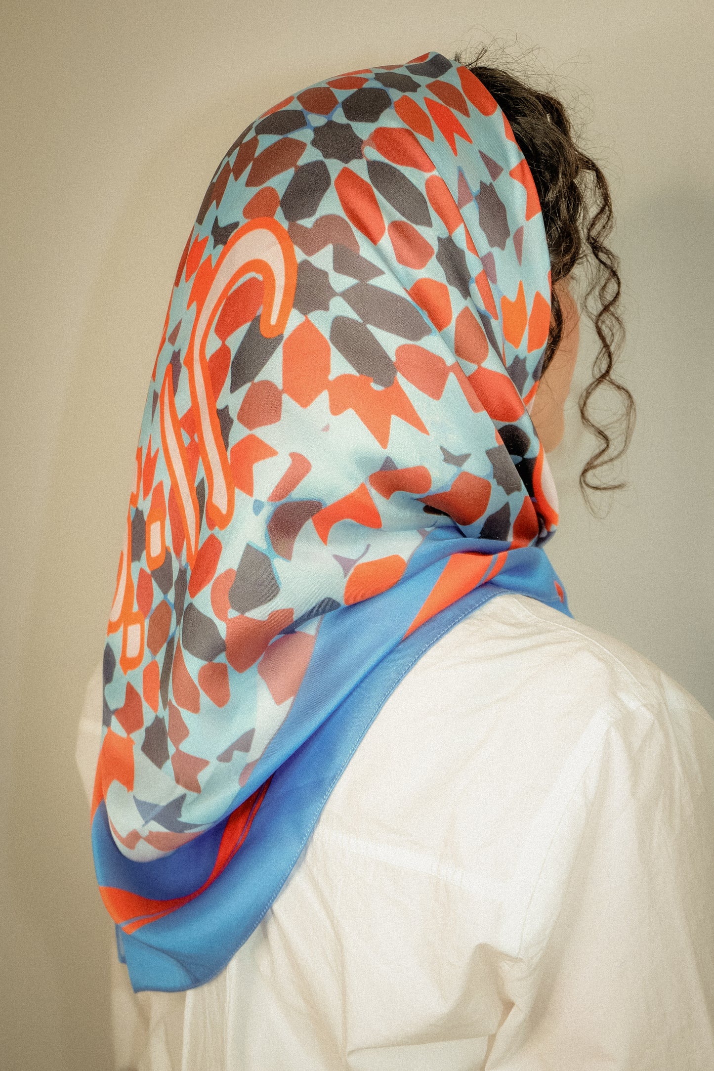 Le foulard - Saphir